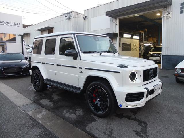 Ｇクラス Ｇ６３　ＡＭＧレザーエクスクルーシブパッケージ　Ｇ６３ナイトＰＫＧ　ＡＭＧカーボンファイバーインテリアトリムＰＫＧブラウンレザー　ドア４枚イージークローザー　ブラバスＦスポイラー　ＡＭＧ２２ＡＷ　ワンオーナー禁煙車　ブラック＆ステップラプター塗装（8枚目）