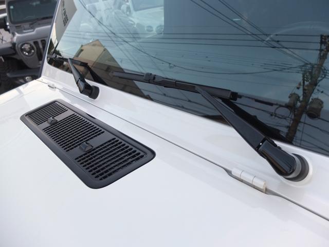 Ｇクラス Ｇ６３　ＡＭＧレザーエクスクルーシブパッケージ　Ｇ６３ナイトＰＫＧ　ＡＭＧカーボンファイバーインテリアトリムＰＫＧブラウンレザー　ドア４枚イージークローザー　ブラバスＦスポイラー　ＡＭＧ２２ＡＷ　ワンオーナー禁煙車　ブラック＆ステップラプター塗装（24枚目）