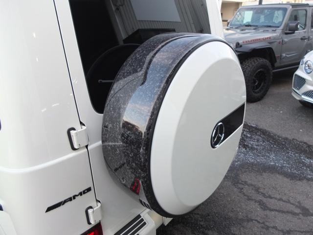 Ｇクラス Ｇ６３　ＡＭＧレザーエクスクルーシブパッケージ　Ｇ６３ナイトＰＫＧ　ＡＭＧカーボンファイバーインテリアトリムＰＫＧブラウンレザー　ドア４枚イージークローザー　ブラバスＦスポイラー　ＡＭＧ２２ＡＷ　ワンオーナー禁煙車　ブラック＆ステップラプター塗装（31枚目）