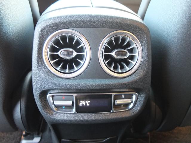 Ｇクラス Ｇ６３　ＡＭＧレザーエクスクルーシブパッケージ　Ｇ６３ナイトＰＫＧ　ＡＭＧカーボンファイバーインテリアトリムＰＫＧブラウンレザー　ドア４枚イージークローザー　ブラバスＦスポイラー　ＡＭＧ２２ＡＷ　ワンオーナー禁煙車　ブラック＆ステップラプター塗装（57枚目）