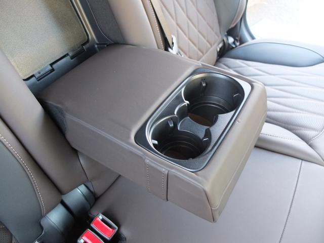 Ｇクラス Ｇ６３　ＡＭＧレザーエクスクルーシブパッケージ　Ｇ６３ナイトＰＫＧ　ＡＭＧカーボンファイバーインテリアトリムＰＫＧブラウンレザー　ドア４枚イージークローザー　ブラバスＦスポイラー　ＡＭＧ２２ＡＷ　ワンオーナー禁煙車　ブラック＆ステップラプター塗装（58枚目）