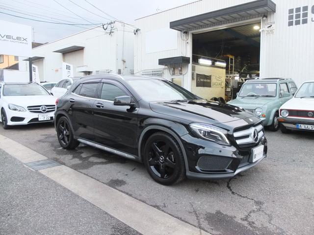 ＧＬＡクラス ＧＬＡ１８０　スポーツ　ＡＭＧホイール　黒革　電動リアゲート　プッシュスタートシステム　ユピテル製３６０度ドラレコ　純正ナビ　フルセグ　Ｂｌｕｅｔｏｏｔｈ　ＤＶＤ再生　バックカメラ　ＥＴＣ　保証書　整備記録簿　取説スペアキー（7枚目）