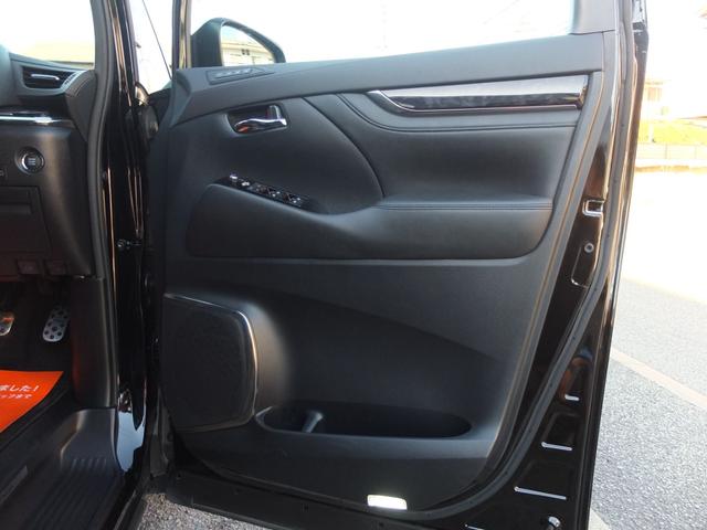 アルファード ２．５Ｓ　Ｃパッケージ　ＬＥＸＵＳ　ＬＭ３５０仕様　ＷＡＬＤ２１ＡＷ　車高調　アルパインナビ　後席モニター　ワンオーナー禁煙車　黒革　ツインサンルーフ　両側電動スライドドア　パワーバックドア　ドライブレコーダー前後カメラ（42枚目）