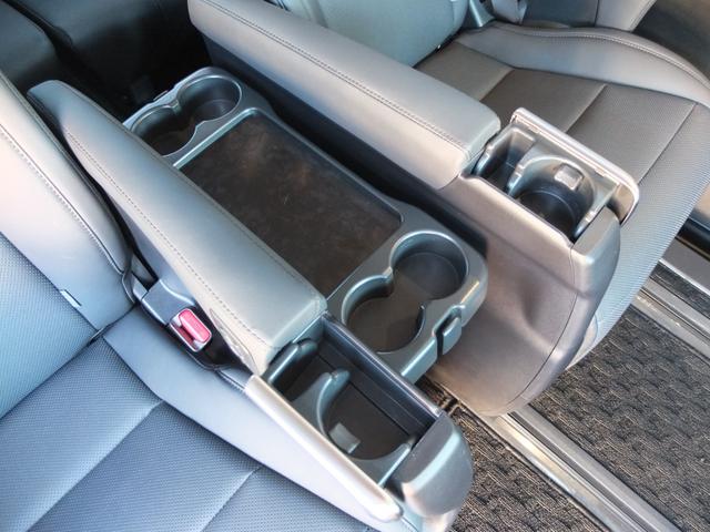 アルファード ２．５Ｓ　Ｃパッケージ　ＬＥＸＵＳ　ＬＭ３５０仕様　ＷＡＬＤ２１ＡＷ　車高調　アルパインナビ　後席モニター　ワンオーナー禁煙車　黒革　ツインサンルーフ　両側電動スライドドア　パワーバックドア　ドライブレコーダー前後カメラ（57枚目）