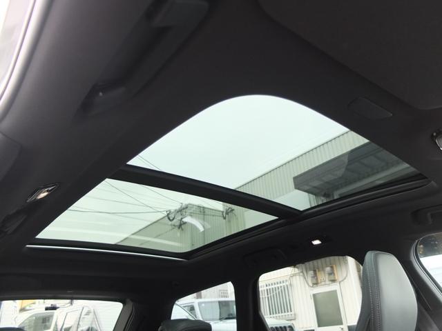 Ｖ９０ アルティメット　Ｂ５　禁煙車　大型サンルーフ　Ｂｏｗｅｒｓ　＆　ＷｉｌｋｉｎｓサウンドシステムＡｐｐｌｅ　ＣａｒＰｌａｙ　スマホ置くだけ充電機能　全周囲カメラ＆フロント＆サイド＆バックカメラ　ドライブレコーダー前後カメラ（3枚目）