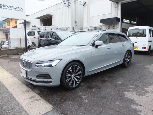 Ｖ９０ アルティメット　Ｂ５　禁煙車　大型サンルーフ　Ｂｏｗｅｒｓ　＆　ＷｉｌｋｉｎｓサウンドシステムＡｐｐｌｅ　ＣａｒＰｌａｙ　スマホ置くだけ充電機能　全周囲カメラ＆フロント＆サイド＆バックカメラ　ドライブレコーダー前後カメラ（10枚目）