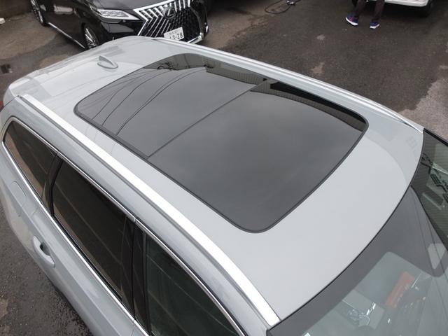 Ｖ９０ アルティメット　Ｂ５　禁煙車　大型サンルーフ　Ｂｏｗｅｒｓ　＆　ＷｉｌｋｉｎｓサウンドシステムＡｐｐｌｅ　ＣａｒＰｌａｙ　スマホ置くだけ充電機能　全周囲カメラ＆フロント＆サイド＆バックカメラ　ドライブレコーダー前後カメラ（19枚目）