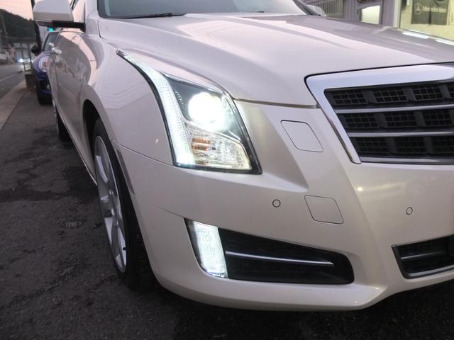 キャデラックＡＴＳ ラグジュアリー　純正ストラーダナビ　ＴＶ　ＢＴ　バックカメラ　ＢＯＳＥサウンド　禁煙車　ブラックレザーシート　プッシュスタートシステム　スマートキー　保証書　整備記録簿　取説　スペアスマートキー（3枚目）