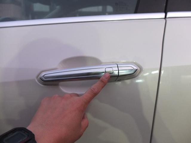 キャデラックＡＴＳ ラグジュアリー　純正ストラーダナビ　ＴＶ　ＢＴ　バックカメラ　ＢＯＳＥサウンド　禁煙車　ブラックレザーシート　プッシュスタートシステム　スマートキー　保証書　整備記録簿　取説　スペアスマートキー（20枚目）