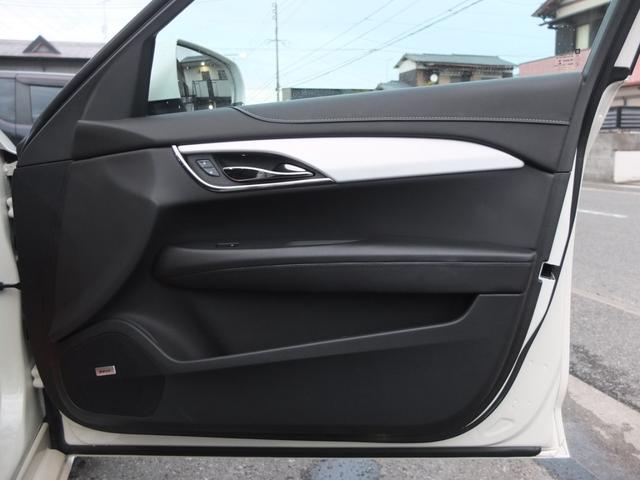 キャデラックＡＴＳ ラグジュアリー　純正ストラーダナビ　ＴＶ　ＢＴ　バックカメラ　ＢＯＳＥサウンド　禁煙車　ブラックレザーシート　プッシュスタートシステム　スマートキー　保証書　整備記録簿　取説　スペアスマートキー（44枚目）