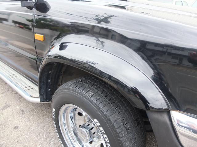 プロシード キャブプラス　車検Ｒ９年２月　アメリカンカスタム　新品ビレットハンドル　メッキ深リムホイール　グッドリッチ製ホワイトレタータイヤ　レザーシート　メッキバンパー前後　オーバーフェンダー　サイドステップ　荷台ＢＯＸ（20枚目）