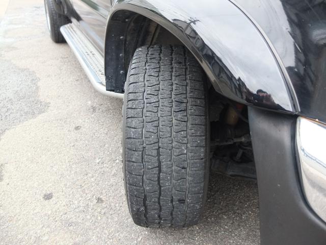 プロシード キャブプラス　車検Ｒ９年２月　アメリカンカスタム　新品ビレットハンドル　メッキ深リムホイール　グッドリッチ製ホワイトレタータイヤ　レザーシート　メッキバンパー前後　オーバーフェンダー　サイドステップ　荷台ＢＯＸ（28枚目）