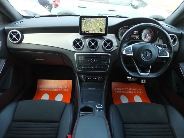 �C���e���A�͍������ƃX�|�[�e�B�[�������˔������f�U�C���ł��B�։��ԂŎg�p�����Ȃ��Y��Ȏԓ��ł��B