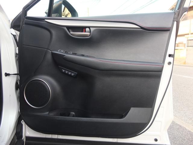 �^�]�ȃh�A�C���i�[�ł��B