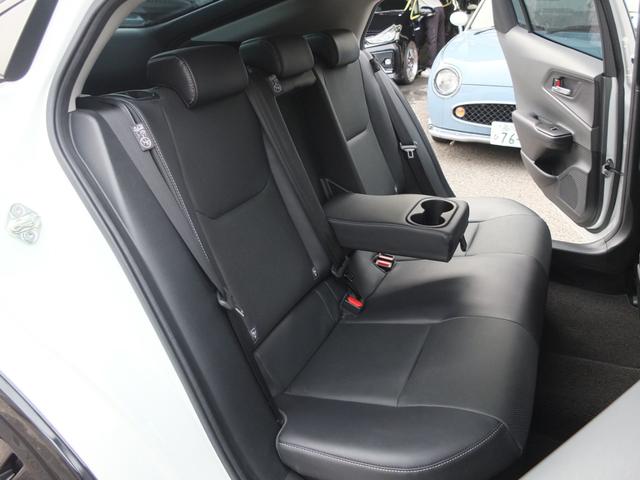 プリウス Ｚ　モデリスタエアロ　ガラスルーフ　純正ナビ　デジタルインナーミラー　全周囲カメラ　ブラックレザーシート　シートエアコンヒーター　ハンドルヒーター　ＥＴＣ２．０　保証書　取説　整備手帳　スペアキー（55枚目）