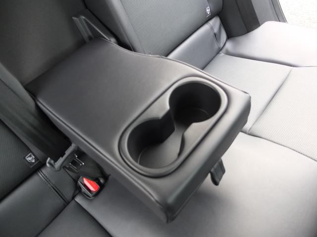 プリウス Ｚ　モデリスタエアロ　ガラスルーフ　純正ナビ　デジタルインナーミラー　全周囲カメラ　ブラックレザーシート　シートエアコンヒーター　ハンドルヒーター　ＥＴＣ２．０　保証書　取説　整備手帳　スペアキー（58枚目）