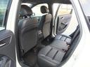 後部座席も綺麗な状態です。