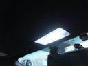 ルームランプもＬＥＤに交換しております。