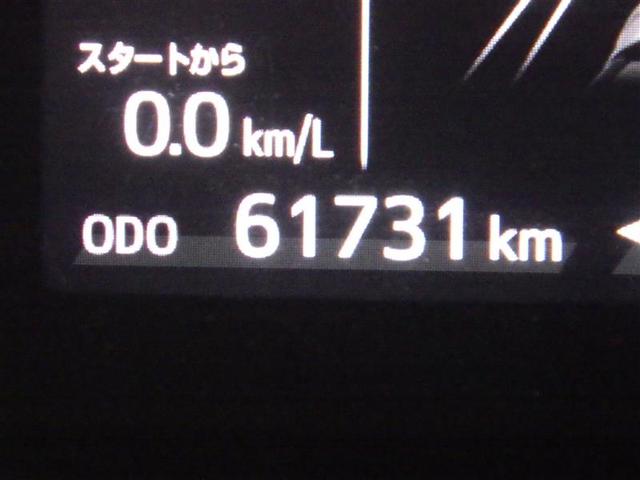 アクア Ｓスタイルブラック　フルセグ　メモリーナビ　ＤＶＤ再生　バックカメラ　衝突被害軽減システム　ＥＴＣ　ＬＥＤヘッドランプ　ワンオーナー　盗難防止装置　ＣＤ　スマートキー　フル装備　エアバッグ　横滑り防止機能　ハイブリッド（7枚目）