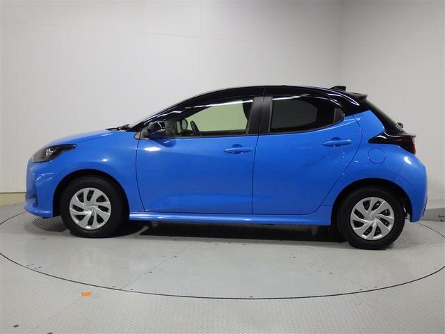 ヤリス ハイブリッドＧ　ミュージックプレイヤー接続可　バックカメラ　衝突被害軽減システム　ＥＴＣ　ワンオーナー　盗難防止装置　スマートキー　オートクルーズコントロール　フル装備　エアバッグ　横滑り防止機能　ハイブリッド（2枚目）