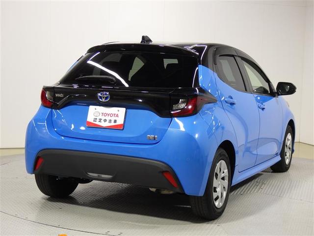 ヤリス ハイブリッドＧ　ミュージックプレイヤー接続可　バックカメラ　衝突被害軽減システム　ＥＴＣ　ワンオーナー　盗難防止装置　スマートキー　オートクルーズコントロール　フル装備　エアバッグ　横滑り防止機能　ハイブリッド（3枚目）