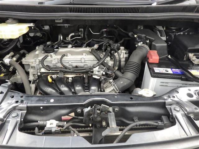 ノア Ｓｉ　フルセグ　メモリーナビ　ＤＶＤ再生　後席モニター　バックカメラ　衝突被害軽減システム　ＥＴＣ　電動スライドドア　ＬＥＤヘッドランプ　ウオークスルー　乗車定員７人　３列シート　ワンオーナー　フルエアロ（31枚目）