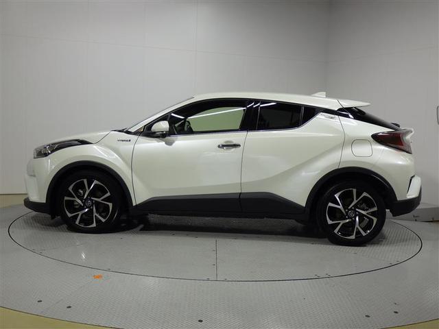 Ｃ－ＨＲ Ｇ　ＬＥＤエディション　フルセグ　メモリーナビ　ＤＶＤ再生　後席モニター　バックカメラ　衝突被害軽減システム　ＥＴＣ　ドラレコ　ＬＥＤヘッドランプ　盗難防止装置　アルミホイール　ＣＤ　スマートキー　オートクルーズコントロール（2枚目）