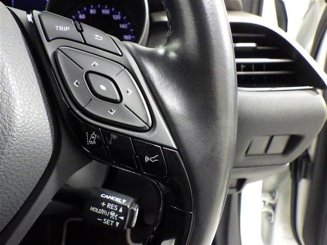 Ｃ－ＨＲ Ｇ　ＬＥＤエディション　フルセグ　メモリーナビ　ＤＶＤ再生　後席モニター　バックカメラ　衝突被害軽減システム　ＥＴＣ　ドラレコ　ＬＥＤヘッドランプ　盗難防止装置　アルミホイール　ＣＤ　スマートキー　オートクルーズコントロール（16枚目）