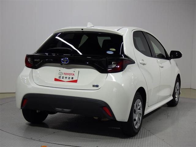 ヤリス ハイブリッドＸ　メモリーナビ　ミュージックプレイヤー接続可　バックカメラ　衝突被害軽減システム　ＥＴＣ　ドラレコ　オートクルーズコントロール　フル装備　エアバッグ　横滑り防止機能　ハイブリッド（3枚目）