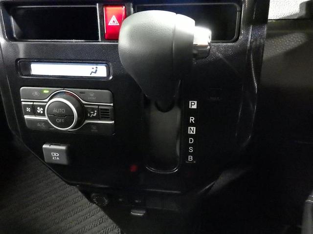 ルーミー Ｇ　フルセグ　メモリーナビ　ＤＶＤ再生　バックカメラ　衝突被害軽減システム　ＥＴＣ　両側電動スライド　ＬＥＤヘッドランプ　ウオークスルー　アイドリングストップ　盗難防止装置　ＣＤ　スマートキー　フル装備（13枚目）