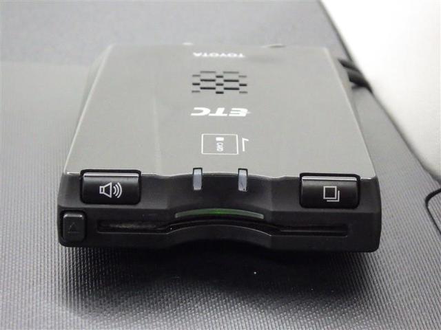 アクア Ｓスタイルブラック　メモリーナビ　バックカメラ　衝突被害軽減システム　ＥＴＣ　ＬＥＤヘッドランプ　ワンオーナー　盗難防止装置　ＣＤ　スマートキー　フル装備　エアバッグ　横滑り防止機能　ハイブリッド（20枚目）