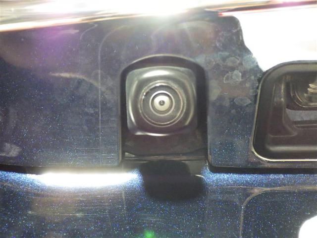 ノア ＳＩ　フルセグ　メモリーナビ　ＤＶＤ再生　後席モニター　バックカメラ　衝突被害軽減システム　ＥＴＣ　両側電動スライド　ＬＥＤヘッドランプ　乗車定員７人　３列シート　フルエアロ　盗難防止装置　アルミホイール（4枚目）