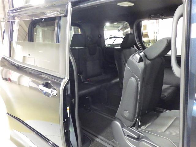 ノア ＳＩ　フルセグ　メモリーナビ　ＤＶＤ再生　後席モニター　バックカメラ　衝突被害軽減システム　ＥＴＣ　両側電動スライド　ＬＥＤヘッドランプ　乗車定員７人　３列シート　フルエアロ　盗難防止装置　アルミホイール（29枚目）