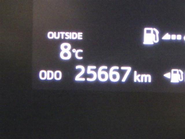 シエンタ Ｇ　ＰセキカイテンチルトＢタイ　フルセグ　メモリーナビ　ＤＶＤ再生　バックカメラ　衝突被害軽減システム　ＥＴＣ　両側電動スライド　ＬＥＤヘッドランプ　ウオークスルー　乗車定員７人　３列シート　ワンオーナー　盗難防止装置　ＣＤ　ＣＶＴ（7枚目）