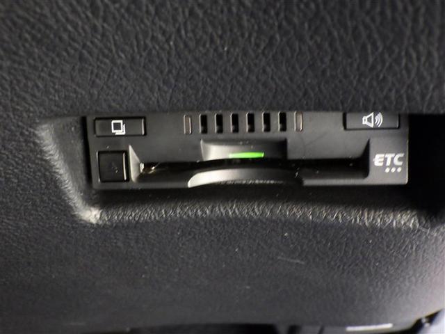 シエンタ Ｇ　ＰセキカイテンチルトＢタイ　フルセグ　メモリーナビ　ＤＶＤ再生　バックカメラ　衝突被害軽減システム　ＥＴＣ　両側電動スライド　ＬＥＤヘッドランプ　ウオークスルー　乗車定員７人　３列シート　ワンオーナー　盗難防止装置　ＣＤ　ＣＶＴ（21枚目）