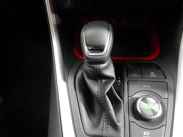 ＲＡＶ４ ハイブリッドアドベンチャー　オフロードパッケージＩＩ　４ＷＤ　フルセグ　メモリーナビ　ミュージックプレイヤー接続可　バックカメラ　衝突被害軽減システム　ＥＴＣ　ＬＥＤヘッドランプ　ワンオーナー　盗難防止装置　アルミホイール　電動シート　スマートキー（15枚目）