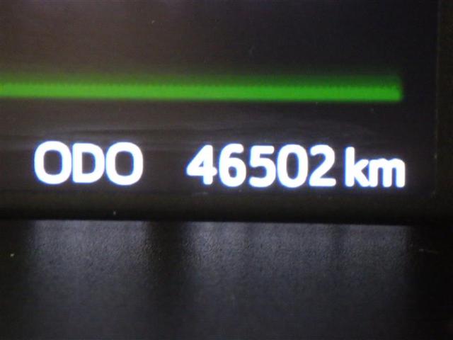 ルーミー カスタムＧ　フルセグ　メモリーナビ　ＤＶＤ再生　バックカメラ　衝突被害軽減システム　ＥＴＣ　両側電動スライド　ＬＥＤヘッドランプ　ウオークスルー　アイドリングストップ　盗難防止装置　アルミホイール　ＣＤ　フル装備（7枚目）