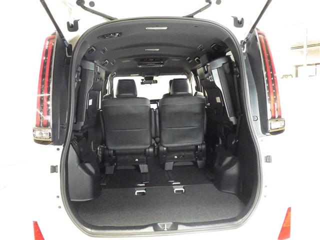 ノア Ｓｉ　ダブルバイビーＩＩ　フルセグ　メモリーナビ　ＤＶＤ再生　後席モニター　バックカメラ　衝突被害軽減システム　ＥＴＣ　両側電動スライド　ＬＥＤヘッドランプ　ウオークスルー　乗車定員７人　３列シート　ワンオーナー　盗難防止装置（29枚目）