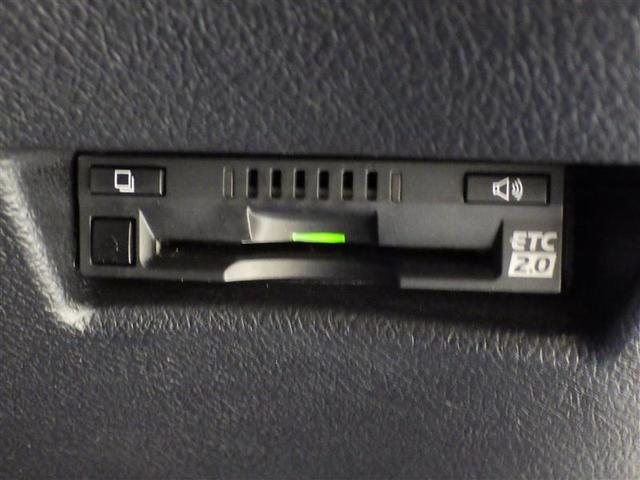 シエンタ ハイブリッド　ファンベースＧ　フルセグ　メモリーナビ　ＤＶＤ再生　バックカメラ　衝突被害軽減システム　ＥＴＣ　ドラレコ　両側電動スライド　ＬＥＤヘッドランプ　ウオークスルー　盗難防止装置　アルミホイール　ＣＤ　スマートキー（22枚目）