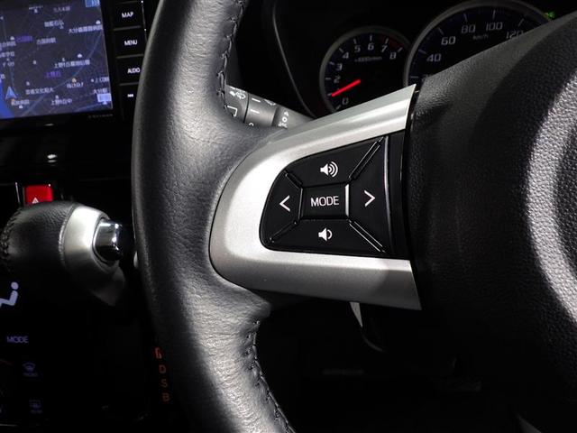 ルーミー カスタムＧ　Ｓ　フルセグ　メモリーナビ　ＤＶＤ再生　バックカメラ　衝突被害軽減システム　ＥＴＣ　両側電動スライド　ＬＥＤヘッドランプ　ウオークスルー　アイドリングストップ　盗難防止装置　アルミホイール　ＣＤ　フル装備（16枚目）