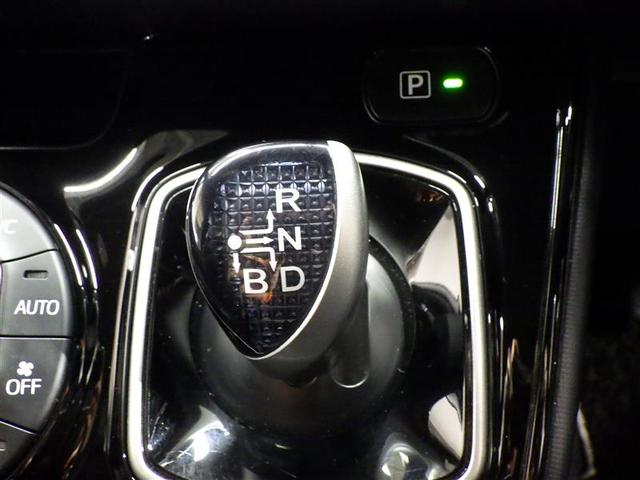 ノア ハイブリッドＳｉ　ダブルバイビーＩＩＩ　フルセグ　メモリーナビ　ＤＶＤ再生　後席モニター　バックカメラ　衝突被害軽減システム　ＥＴＣ　両側電動スライド　ＬＥＤヘッドランプ　乗車定員７人　３列シート　ワンオーナー　フルエアロ　盗難防止装置（14枚目）