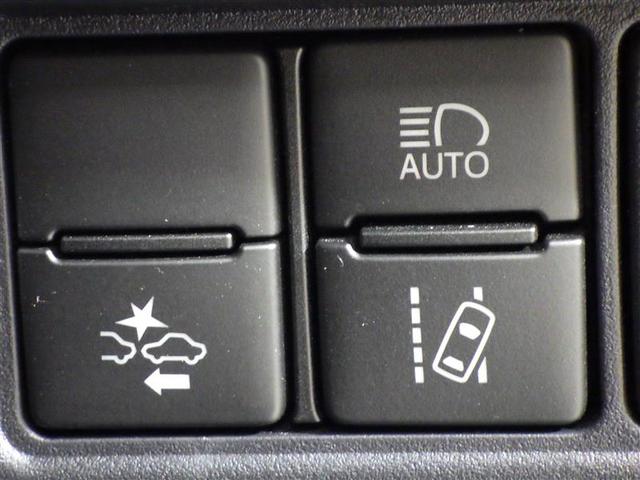 ノア ハイブリッドＳｉ　ダブルバイビーＩＩＩ　フルセグ　メモリーナビ　ＤＶＤ再生　後席モニター　バックカメラ　衝突被害軽減システム　ＥＴＣ　両側電動スライド　ＬＥＤヘッドランプ　乗車定員７人　３列シート　ワンオーナー　フルエアロ　盗難防止装置（21枚目）