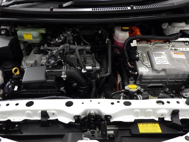 アクア X-アーバン ワンセグ メモリーナビ 盗難防止装置 アルミホイール CD スマートキー ハーフレザー フル装備 エアバッグ 横滑り防止機能 ハイブリッド(22枚目)