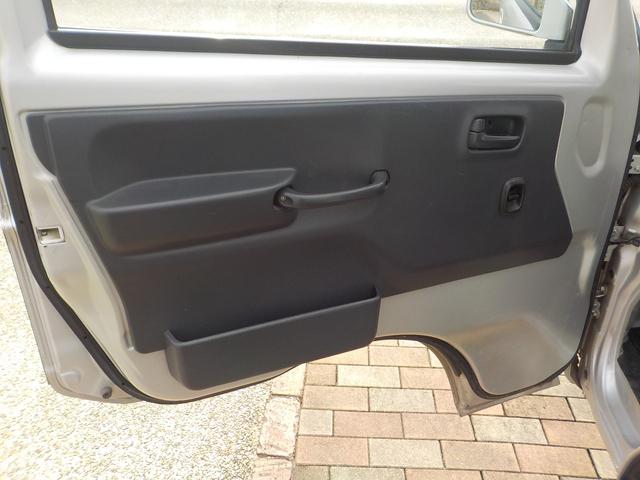 キャリイトラック KX オートマCD・4WD(9枚目)