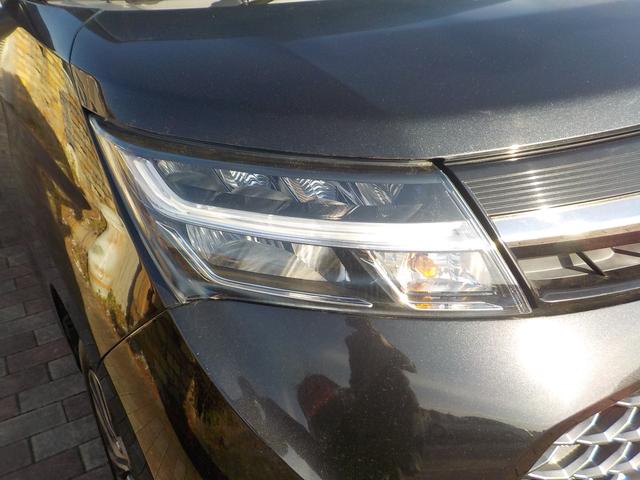 タンク カスタムＧ　Ｓ　純正９型ナビ・フルセグＴＶ・バックモニター・両側パワスラ（14枚目）