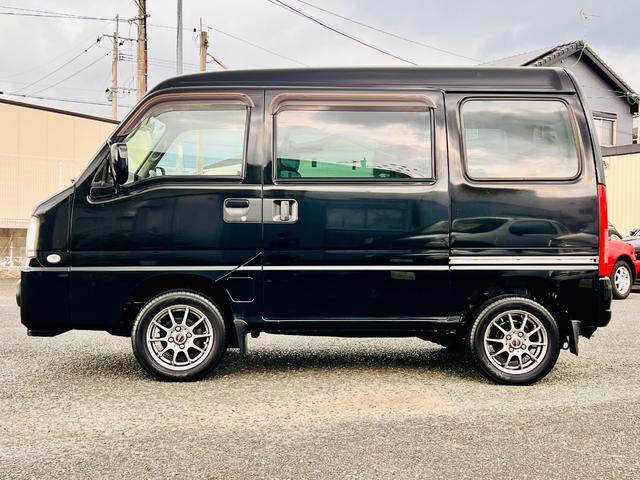 サンバーバン ディアス　４ＷＤ・５速ミッション・社外アルミ・キーレス・（7枚目）
