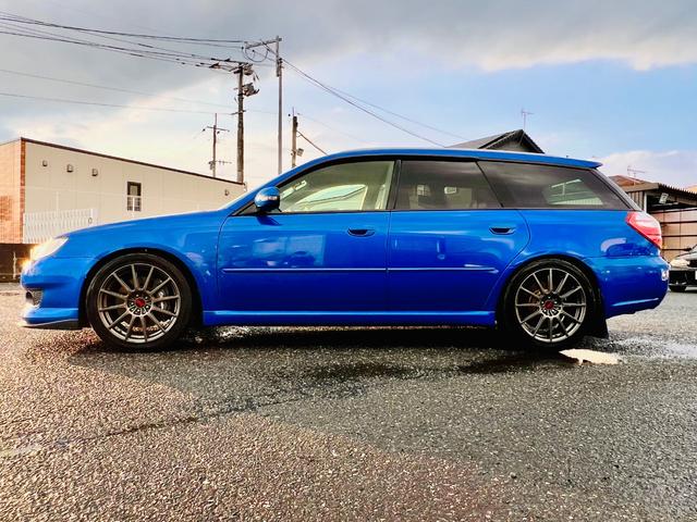 レガシィツーリングワゴン ｔｕｎｅｄ　ｂｙ　ＳＴＩ　６速ミッション・ＨＫＳ車高調・ＳＴＩ１８アルミ・ブレンボキャリパー・ＳＴＩタワーバー・ＳＴＩマフラー・ＳＴＩフルエアロ・（7枚目）