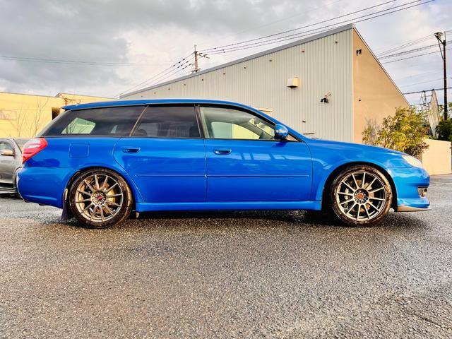 レガシィツーリングワゴン ｔｕｎｅｄ　ｂｙ　ＳＴＩ　６速ミッション・ＨＫＳ車高調・ＳＴＩ１８アルミ・ブレンボキャリパー・ＳＴＩタワーバー・ＳＴＩマフラー・ＳＴＩフルエアロ・（8枚目）