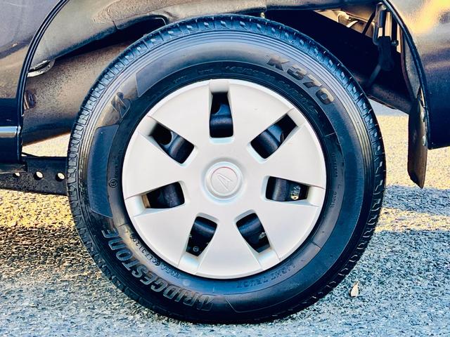 ハイゼットカーゴ クルーズ　走行２２９７２キロ・４ＷＤ・５速ミッション・ハイルーフ・社外ナビ・ＴＶ・バックカメラ・（11枚目）