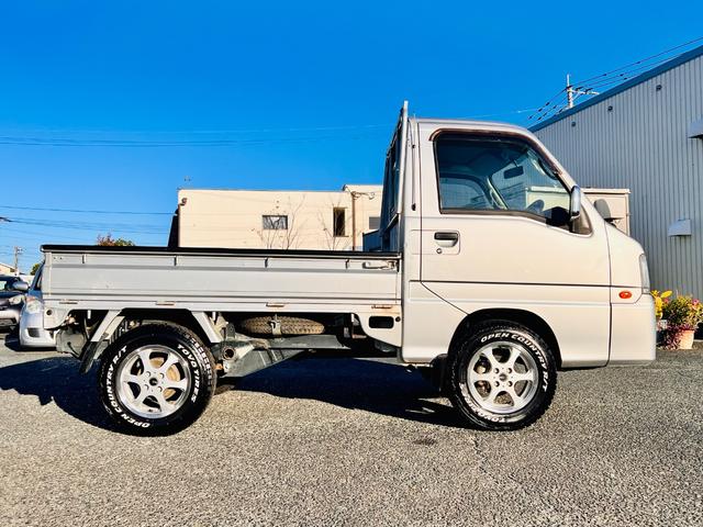 サンバートラック ＴＣ　リフトアップ・社外１４インチアルミ・ブロックタイヤ・キーレス・（8枚目）